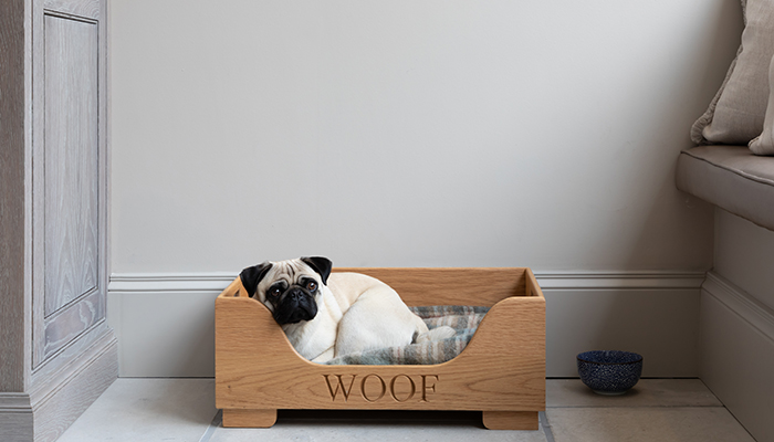 Humphrey Munson's dog beds are designed using traditional joinery techniques and inspired by the swan-neck drawers used in its projects