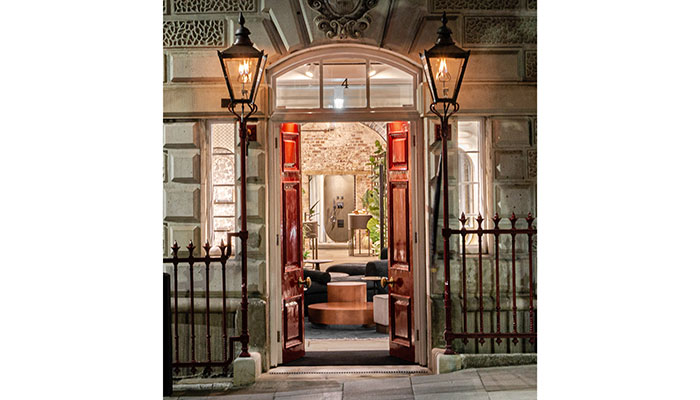 Casa Gessi London in Old Sessions House