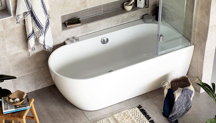 The Waters Baths of Ashbourne Mini Ebb shower bath is made from 100% recyclable Lucite, measures 1590 x 750 x 560mm and offers a luxe aesthetic for a small bathroom