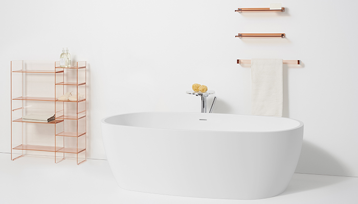The curved Verbana freestanding bathtub has a distinctive organic shape to create an individual look