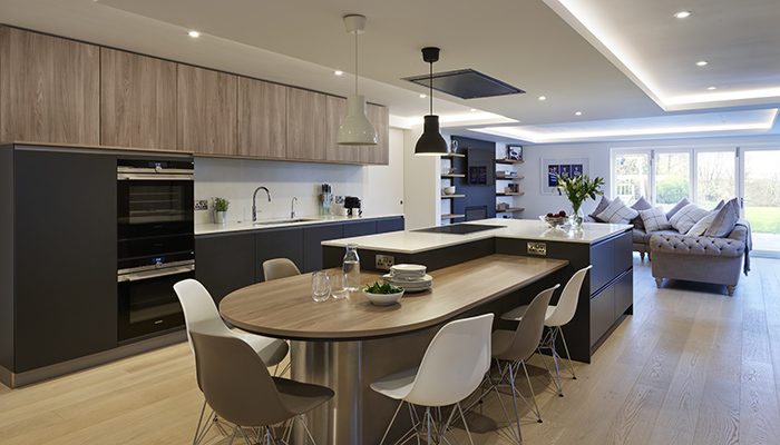 Designed by Snug Kitchens of Newbury, this contemporary Pronorm kitchen provides a hub for cooking, dining and entertaining