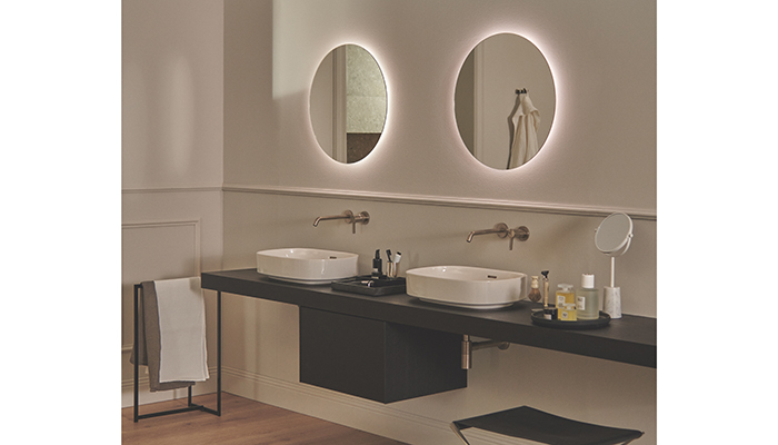 Linda-X basins are available in five sizes – 45cm to 75cm – and glossy white and silk white finishes
