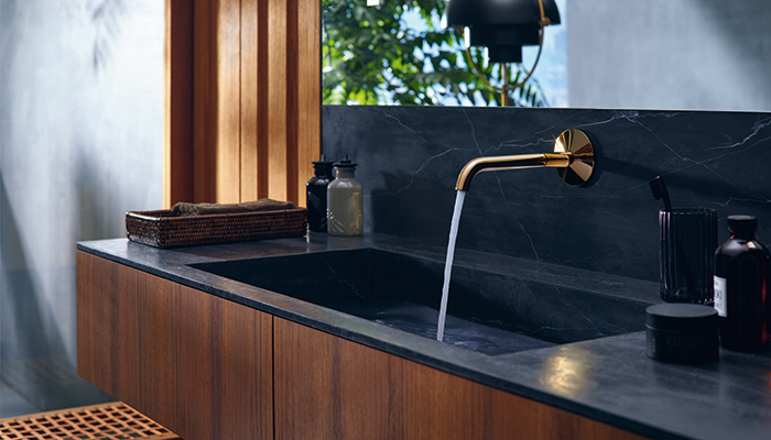 Available in an impressive 12 different finishes including Polished Gold, Hansgrohe’s Axor One Basin mixer for concealed installation will tick every box for a streamlined, premium look