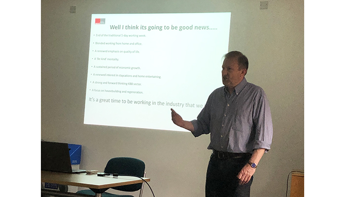 Graham Jones of Sigma3/Masterclass giving a talk at the residential weekend in May 2021