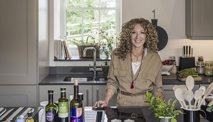 InSinkErator has secured an exclusive endorsement with renowned interior designer, Kelly Hoppen CBE for its entire portfolio of specialist kitchen taps and food waste disposers
