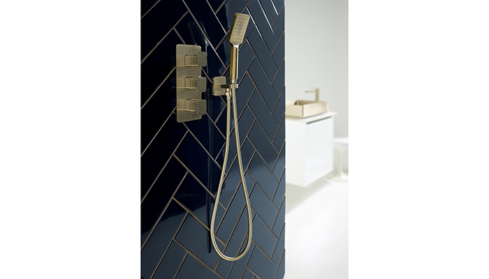 HIX brushed brass shower kit