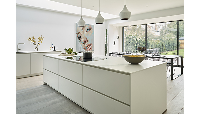 Alno kitchen design by Halcyon Interiors