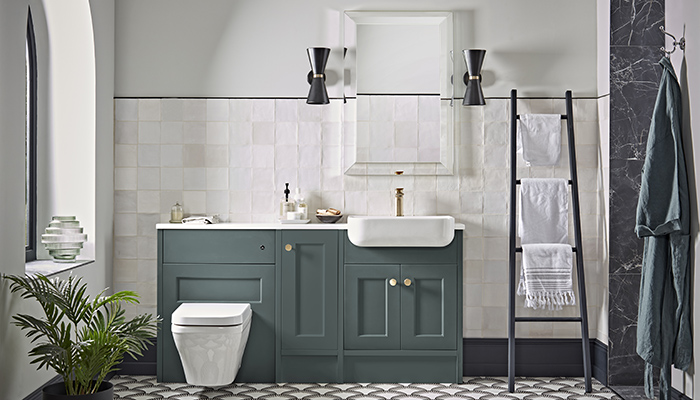 The simple styling of Roper Rhodes’ Burford range features framed doors, plinths with rails and tongue and groove feature panels. The six hand-painted finishes include Juniper Green, which adds a richness and depth to the furniture frame