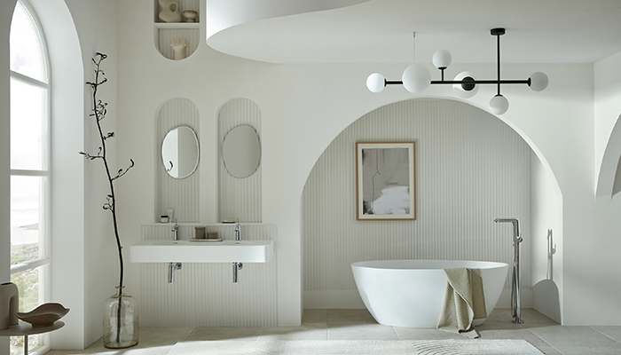 BC Designs’ Esseta Bath is shown here within a beautiful curved arch and works alongside other curved elements including Vado brassware. It’s manufactured using Cian which has been developed by BC Designs. Made from naturally occurring minerals, the material boasts eco-credentials, remains warm to the touch and is highly durable