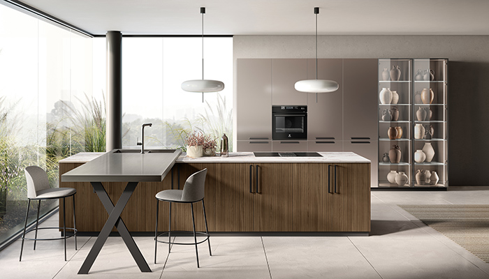 Contrasting materials characterise the recently-launched Musa kitchen by Scavolini. As is standard for a Scavolini kitchen collection, Musa is available with a wide range of cabinet fronts including both slatted and slab doors