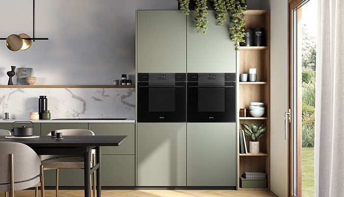 Smeg’s SpeedwaveXL oven is part of the Galileo range – a new platform that combines traditional cooking and microwave in one appliance that if used together can reduce cooking times by 40% and is now available in Linea Neptune Grey and Black trim