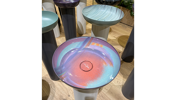 The Miena washbowls from Kaldewei were showcasing the breadth of creativity and colour combinations that can be used with the brand's steel enamel, enabling homeowners to achieve something truly unique for their bathroom schemes