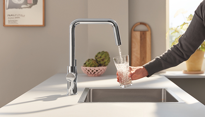 Grohe’s Blue Pure Eurosmart kitchen tap provides freshly filtered water 