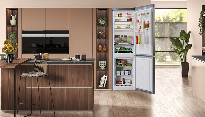 Total No Frost technology in this Hotpoint fridge freezer is designed to prevent the build-up of ice in the freezer, so no defrosting is required