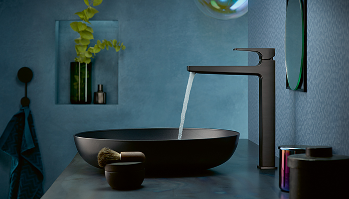 Hansgrohe Vernis Shape single-lever basin mixer 190 tap in a Matt Black finish includes a pop-up waste set – a great fit for a minimalist design, with three heights available to suit different washbasins, with matching showerheads and controls also available