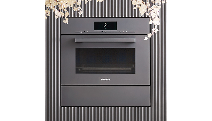 Miele’s  Generation 7000 VitroLine DGC7845 Steam Combination Oven can be  connected to any smart home solutions (such as Alexa) and includes MotionReact, with the oven activating automatically as the user approaches