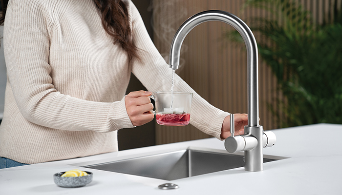 The InSinkErator 4N1 Touch tap provides a stream of filtered cold water for 30 seconds, and with an optional NeoChiller it has a compact water tank of 2.5 litres. Additional features include a digital, adjustable thermostat that enables users to set the desired temperature of the water in the tank from 88°C to 99°C