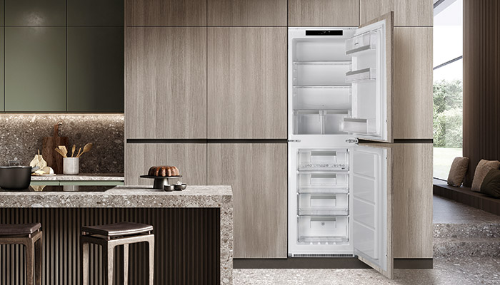 Smeg’s 60cm integrated in column no-frost fridge-freezer has a net capacity of 264 litres with a 50-50 split; blue LED lights help to continue the process of photosynthesis, helping to lock in the vitamin C content of fruit and vegetables preserving fresh food for longer