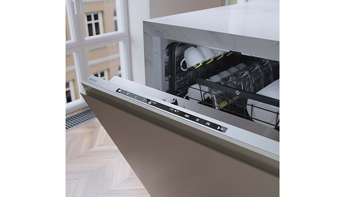 ASKO says that its DW60 dishwasher boasts the ‘most powerful cleaning system available’ to eradicate marks and stains. It also features the company’s UV cleanse mode, which is designed to eliminate 99.99999% of bacteria