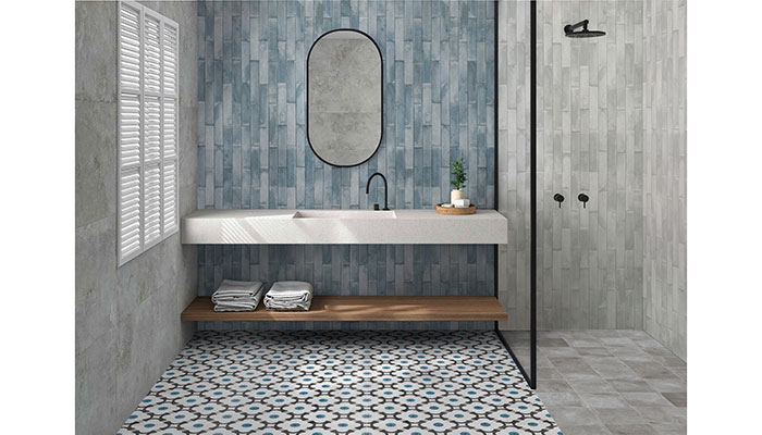 Henley tile on floor (15 x 15cm) and Acqua tile on wall (5 x 25cm) by Da Vinci