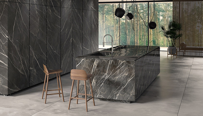 Laminam’s Calacatta Black porcelain surface is a refinement of black marble with subtle white veins and warm, soft hints of beige. This elegant surface will enhance any project thanks to the Bocciardato and Polished Starlit surface finishes