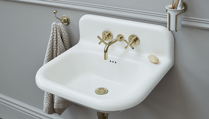 Clearwater unveils new roll-top wall-hung and countertop basins