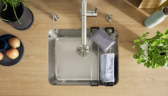 Function and design synergy with BLANCO’s new SOLIS sink
