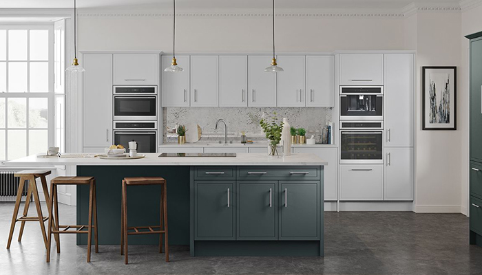 Caple combines traditional and modern stying in new Upton kitchen