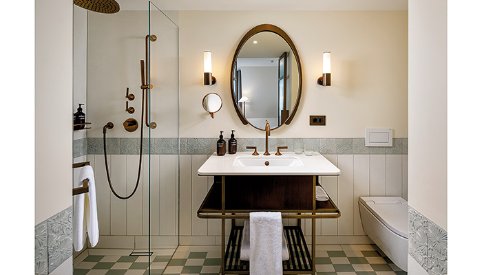 10 beautiful hotel bathrooms to spark your design creativity