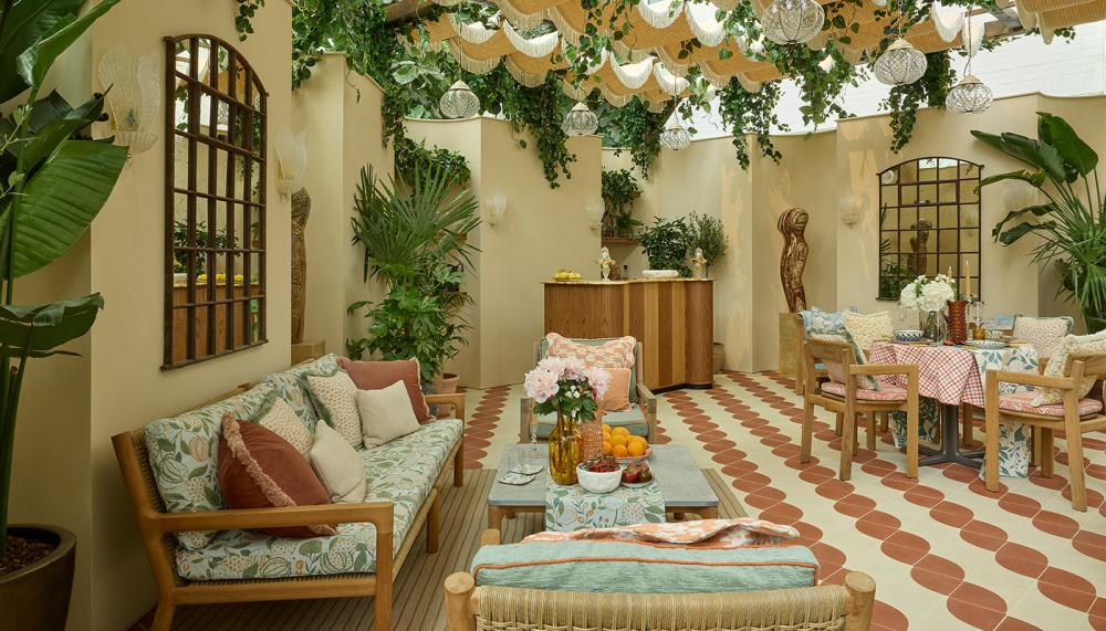 Fettle Design has conjured a romantic Italian terrace sponsored by Perennials and Sutherland
