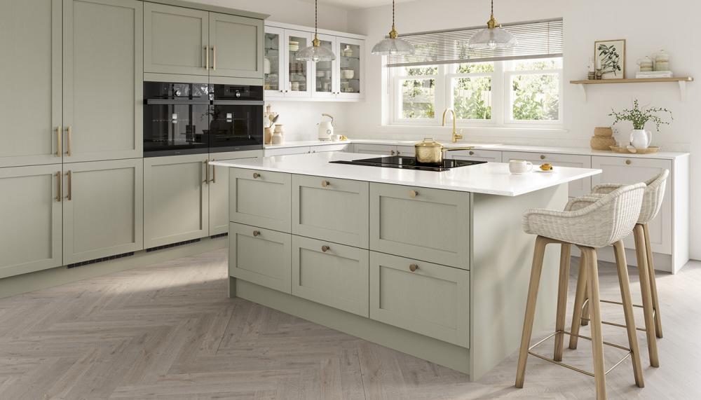 Symphony Langdale kitchen in PTO Sage and Chalk White has been designed to ensure this kitchen has an open and sociable cooking space