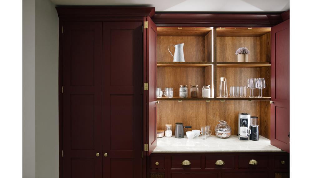 Kitchen cabinet lighting in a scheme by Otto Bespoke
