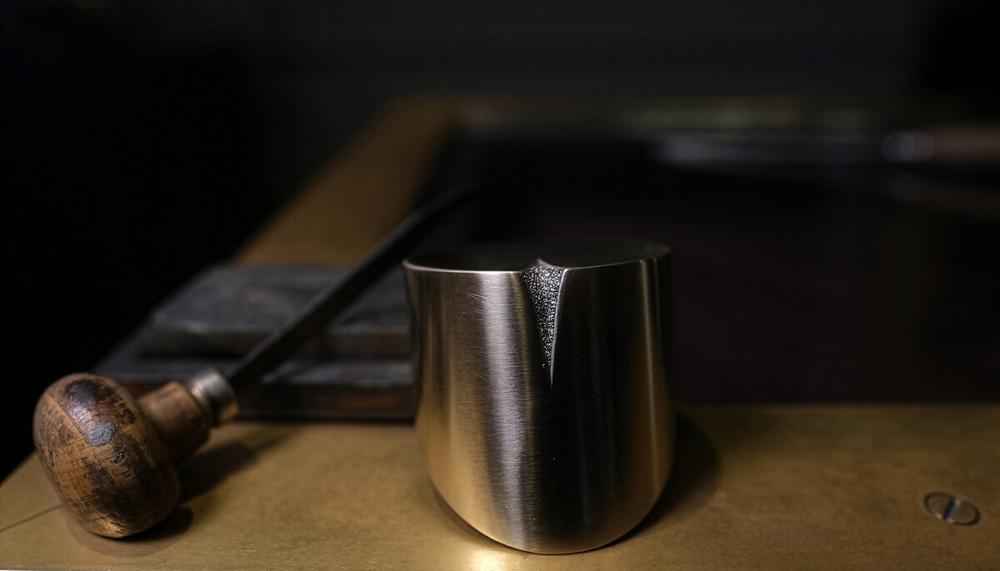 Slide Manufatto bespoke tap handles with diamonds
