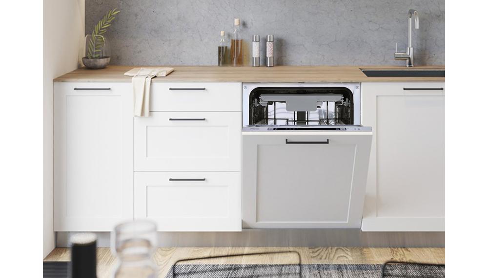 The HiSense HV693A60UVADUK dishwasher eco programme takes 280 minutes, along with an intensive programme, short programme and overnight options to meet the needs and demands of any household wanting to conserve energy