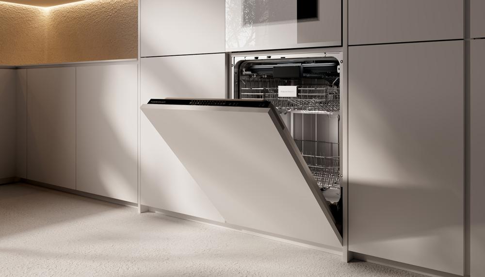 The Küppersbusch K-Series 5 G6500.0 dishwasher has 15 place settings and 9 programmes, including the Economy cycle at 50°c using only 9.5 litres per operating cycle, with additional programmes with half-load options for energy savings